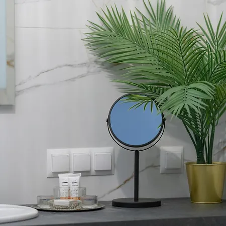 شقة Center With Free Garage By Renters بوزنان