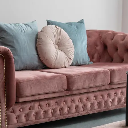 Center With Free Garage By Renters * بوزنان