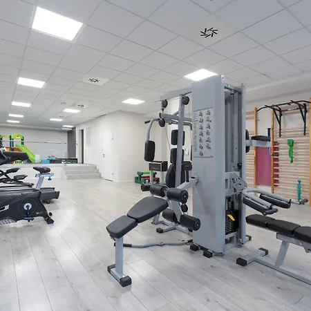 شقة Center With Free Garage By Renters بوزنان