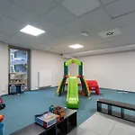 Center With Free Garage By Renters Lejlighed