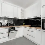 Lejlighed Center With Free Garage By Renters Poznań