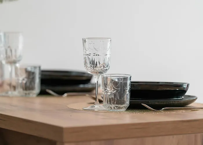 Center With Free Garage By Renters * Poznan