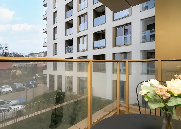 Διαμέρισμα Center With Free Garage By Renters Πόζναν